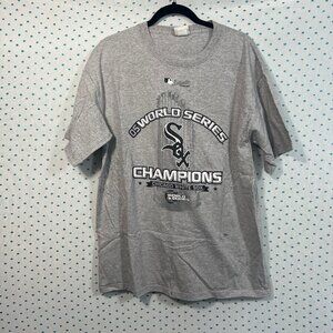 Lee Sport Chicago White Sox World Series Champions 2005 T-Shirt